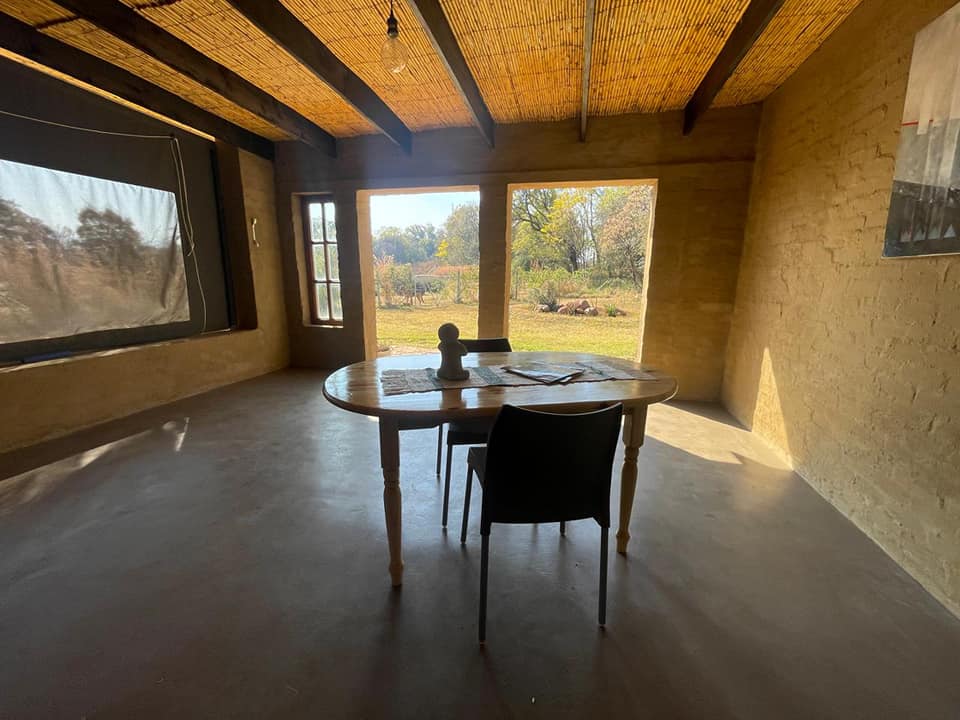 Lekker Plekkie - self-catering accommodation - labyrinth - hekpoort - retreat - weekend getaway - accommodation