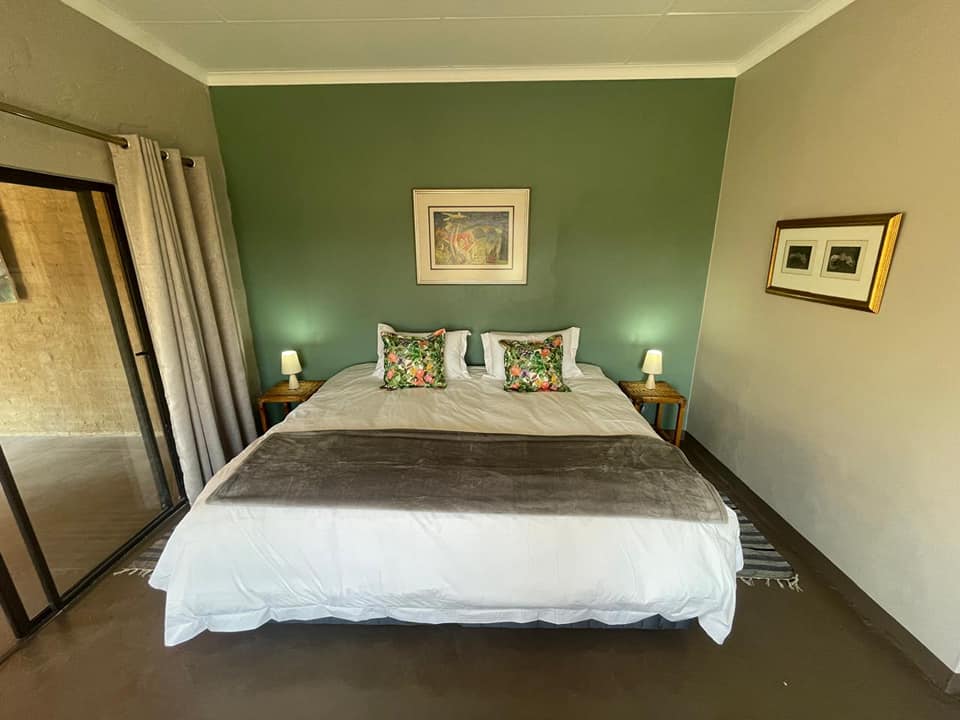 Lekker Plekkie - self-catering accommodation - labyrinth - hekpoort - retreat - weekend getaway - accommodation