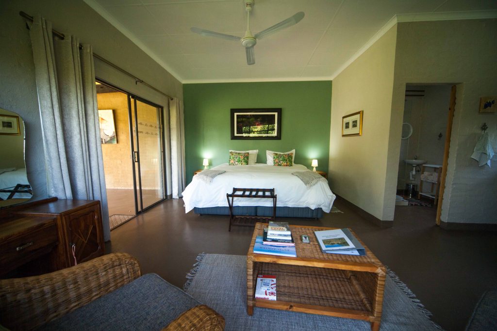 Lekker Plekkie - self-catering accommodation - labyrinth - hekpoort - retreat - weekend getaway - accommodation